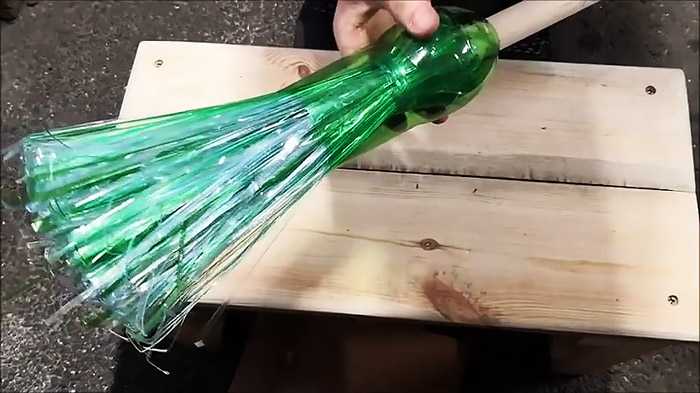 Метла из пластиковой бутылки своими руками: мастер-класс по изготовлению :: syl.ru