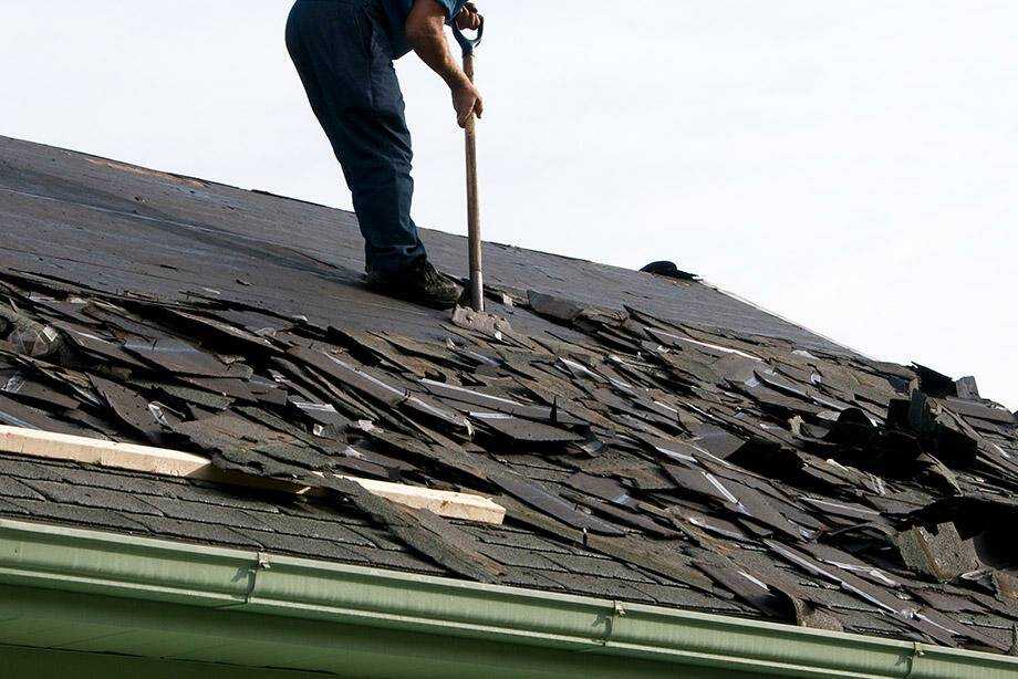 Как отремонтировать крышу из шифера: своими руками, трещины, старую, от протекания, современными материалами