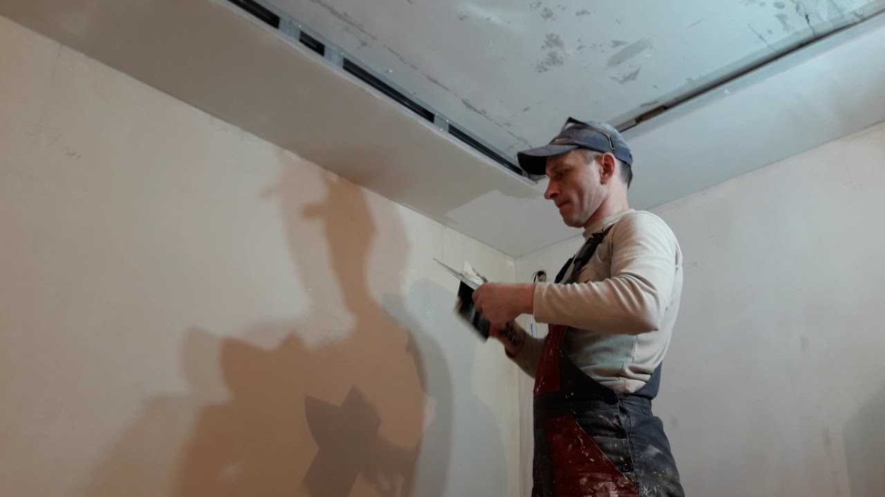 Покраска стен после шпаклевки: краска для внутренних работ