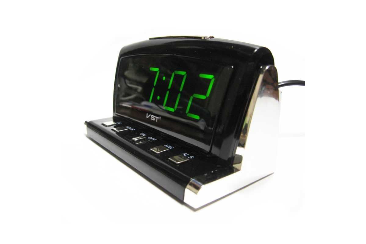Часы vst видео. VST часы настольные 718. Электронные часы VST 886y. Настольные часы VST-718-2 Dark Green. Часы-будильник настольные VST 718.