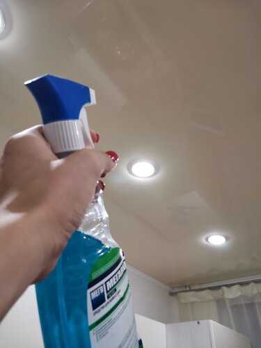 Как мыть натяжные потолки в домашних условиях? 10 советов