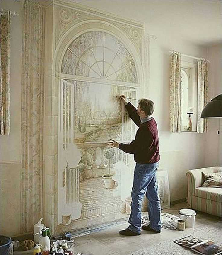 Роспись стен в интерьере: необычное решение в квартире и доме