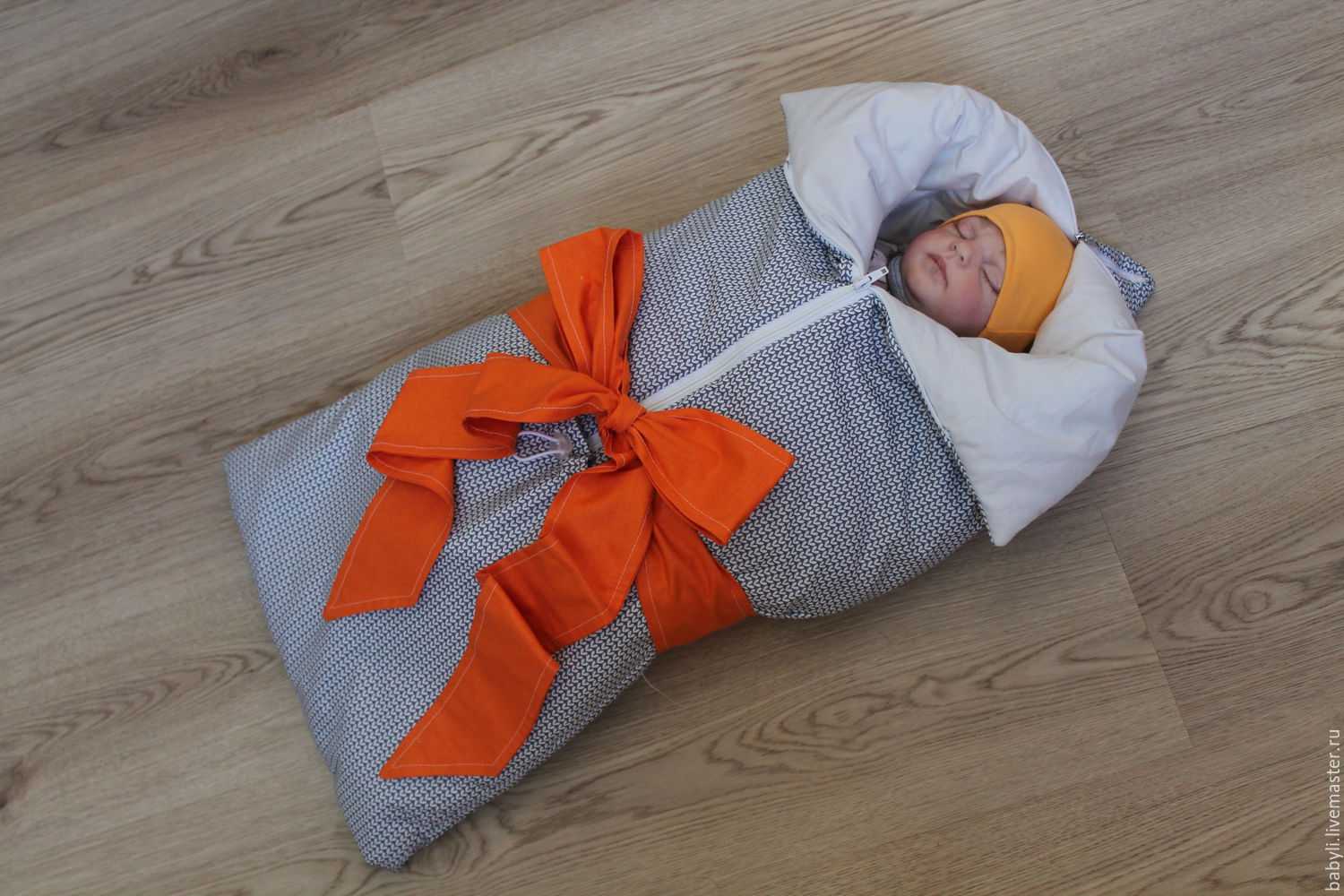 Одеяло-трансформер для малыша: как сделать своими руками?