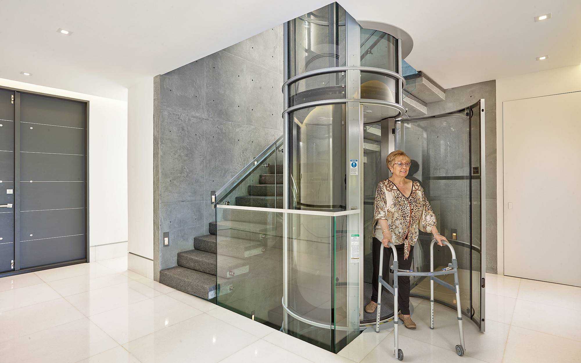 Можно ли сделать лифт в частном доме (коттедже)?