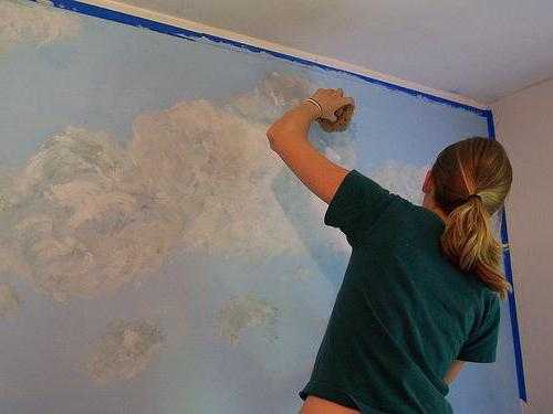Рисунки на потолке - делаем своими руками!