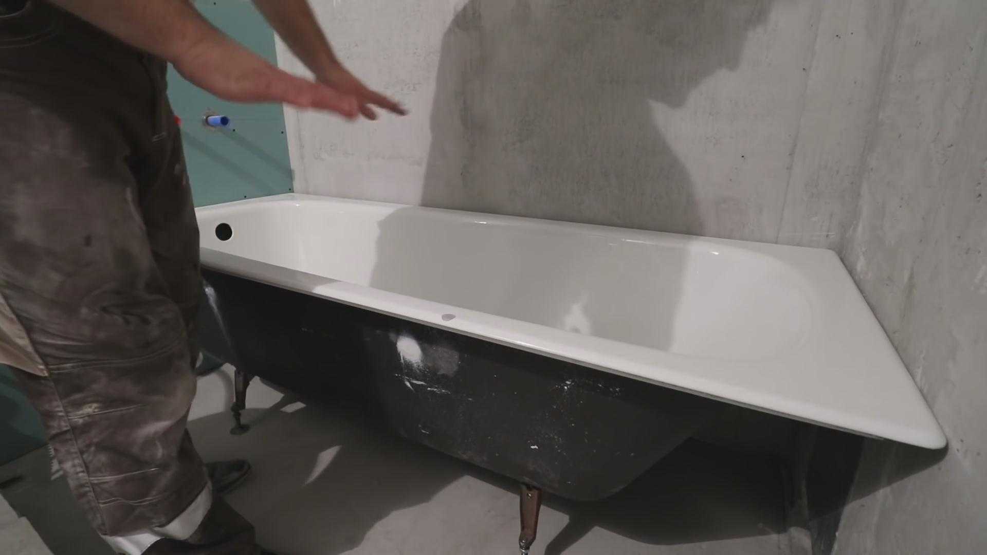 Как установить стальную ванну на ножки своими руками