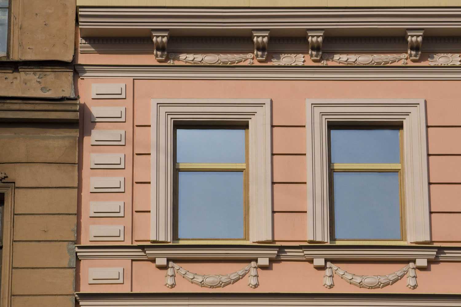 Фасадные окна: 6 возможных способов обрамления | дневники ремонта obustroeno.club